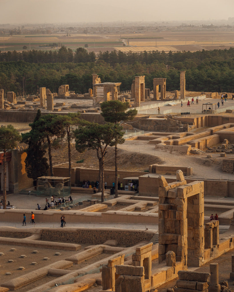 Persepolis Shiraz, Must Visit