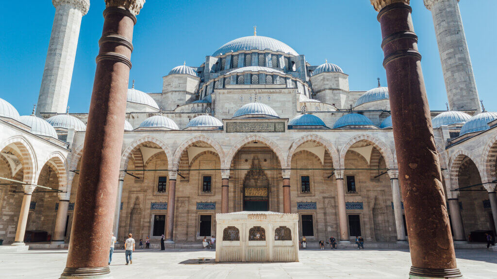 Suleymaniye Mosque is a must stop on any 3 days in Istanbul itinerary