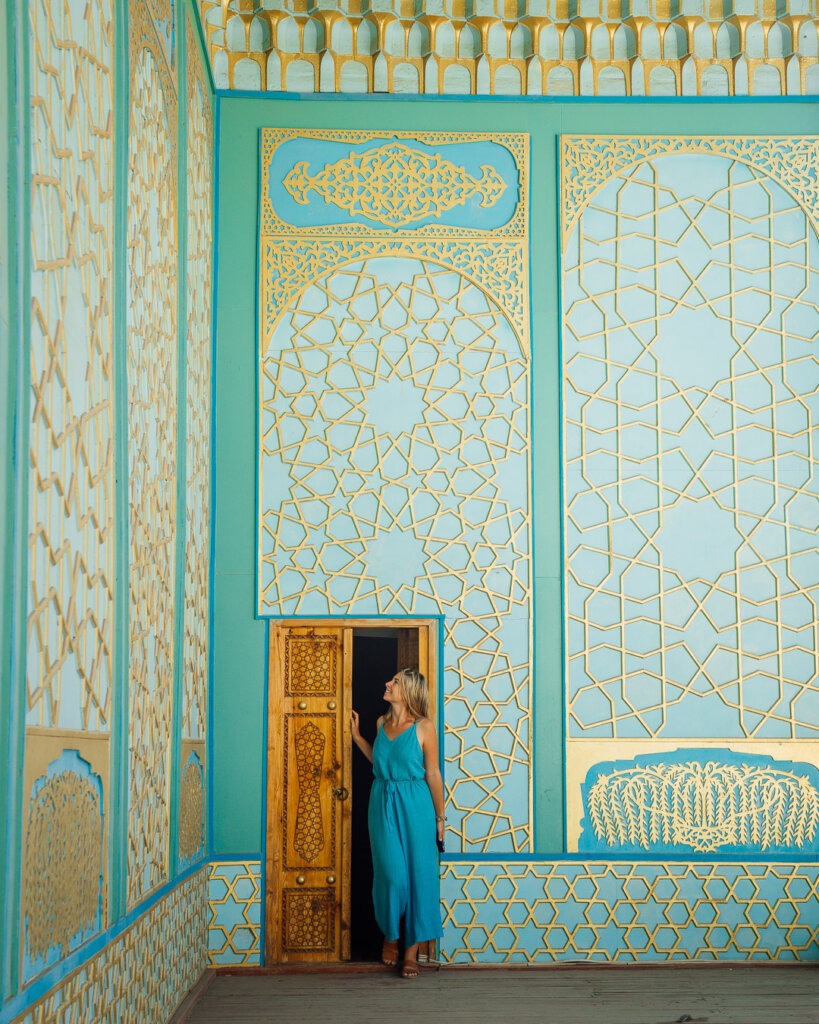 beautiful places in Uzbekistan: Palace in Bukhara
