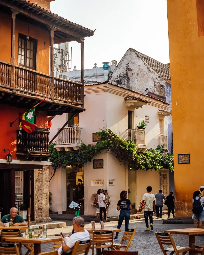 Unwind in coffee shops during your Cartagena itinerary 