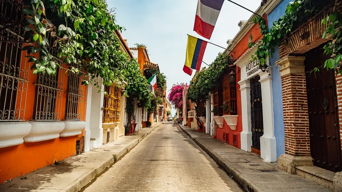 Colonial architecture in Cartagena's historic Old Town.