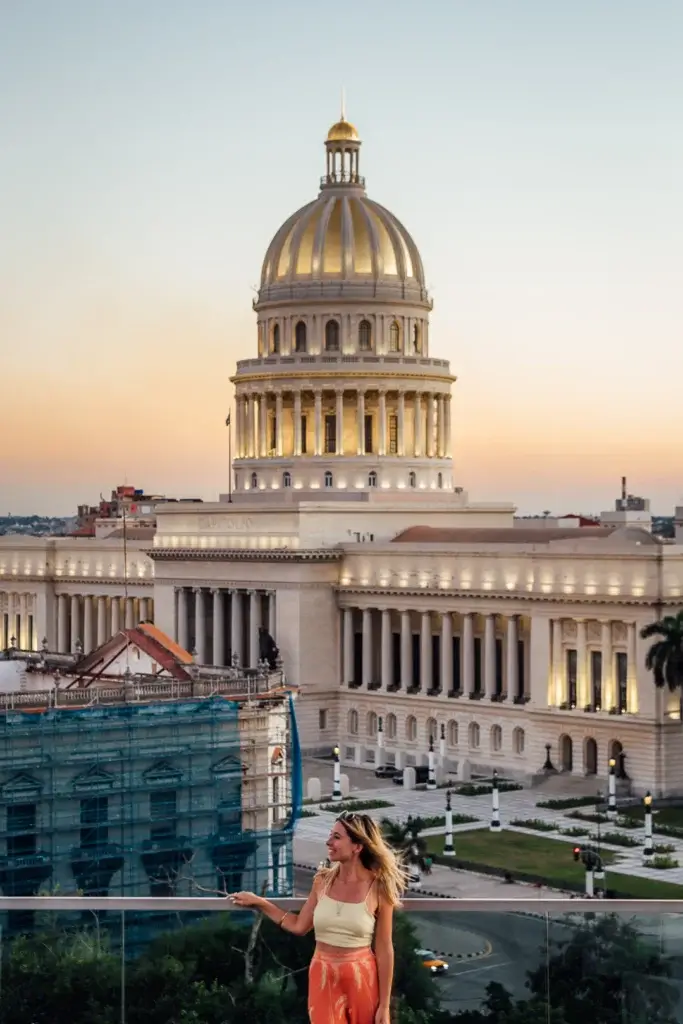 Gran Hotel Manzana Kempinski La Habana with view of El Capitolio