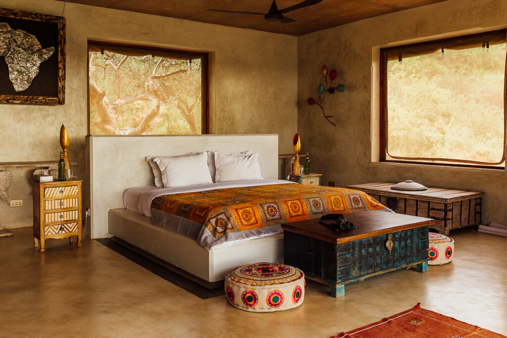 Kipalo Hills luxury lodge overlooking the Tsavo West landscape