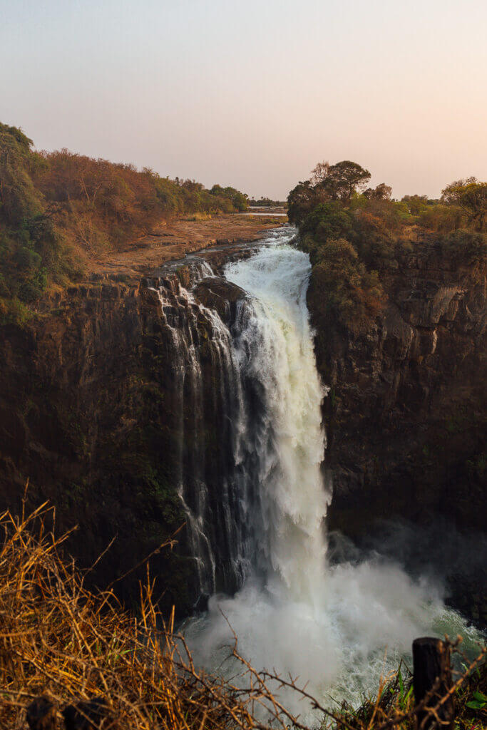 Best Zimbabwe Holiday in Victoria Falls Visiting the Falls