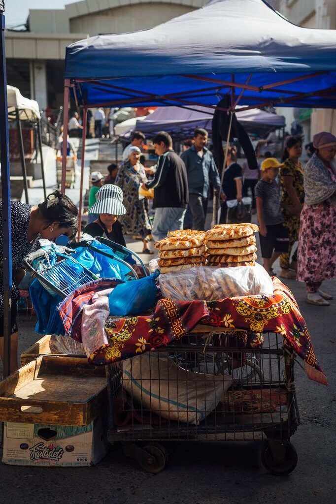 Go shoppin at the market and stay in the best hotels in Samarkand