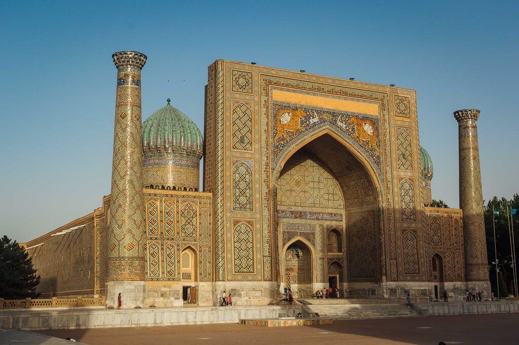 Registan Square in Samarkand, Uzbekistan at sunset + best hotels in Samarkand